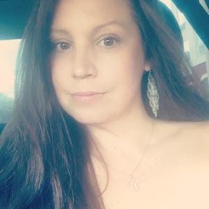 Meet your Posher, Holly